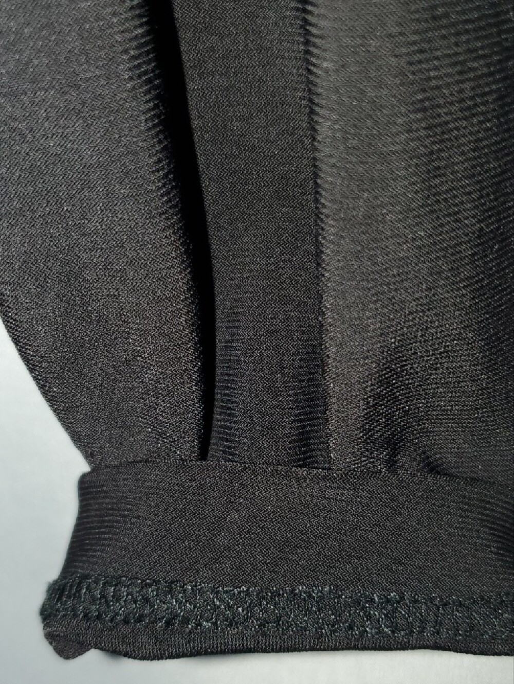 Windsor Black Body-hugging Long-Sleeve Maxi Gown - Picture 8 of 12
